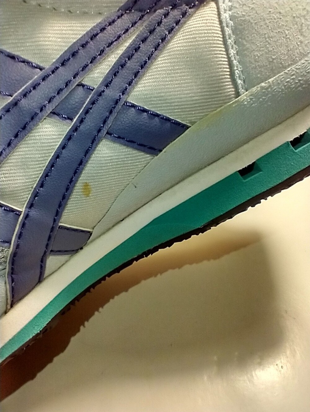 Asics Onitsuka Tiger Ultimate 81 Retro Sneakers Shoes Women's sz 9 (HN567). - Picture 11 of 12